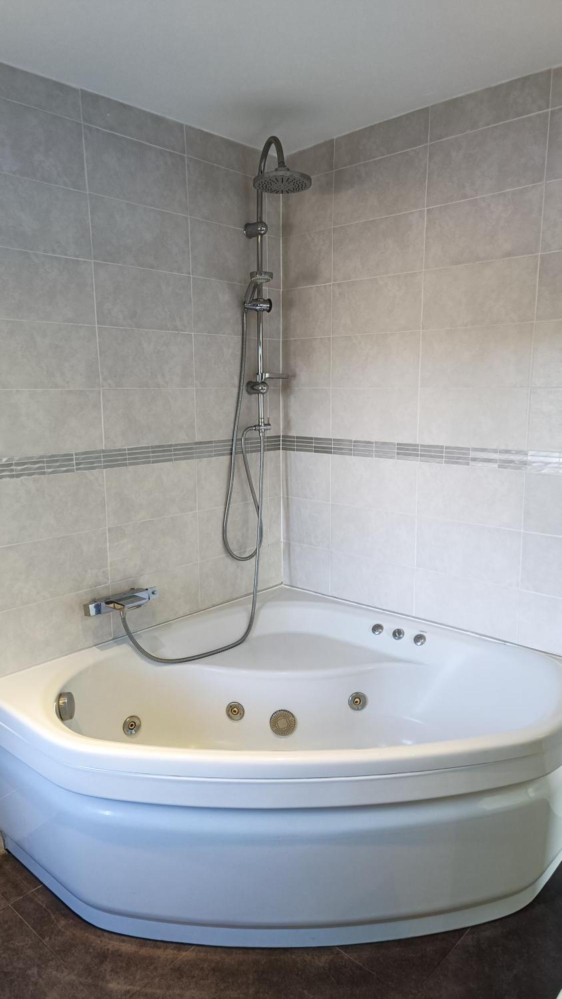U Casone, B&W Modern Apartment, Spa, Wifi, Air-Conditioning, Free Parking, Decreasing Prices Aghione Exteriér fotografie